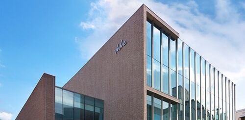 Ultime notizie aziendali su Eisai, anticorpo in anticipo difficile del morbo di Alzheimer di fase 3 di espulsione di Biogen, in mezzo della prova cadente del aducanunab. La compagnia statunitense di Eisai presenta la conduttura dell'ANNUNCIO