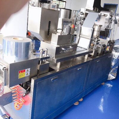 Buon prezzo Macchina imballatrice del PVC di alluminio e della bolla di alluminio di alluminio, attrezzatura di Pharma automaticamente in linea